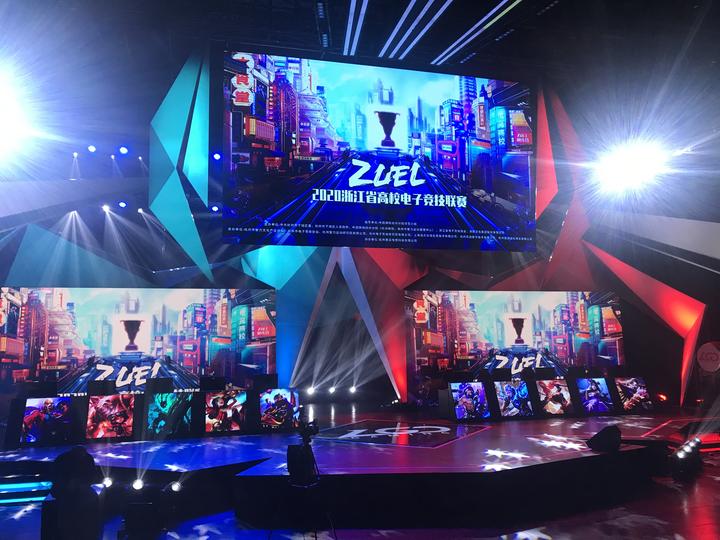 练上不遗余 练上不遗余