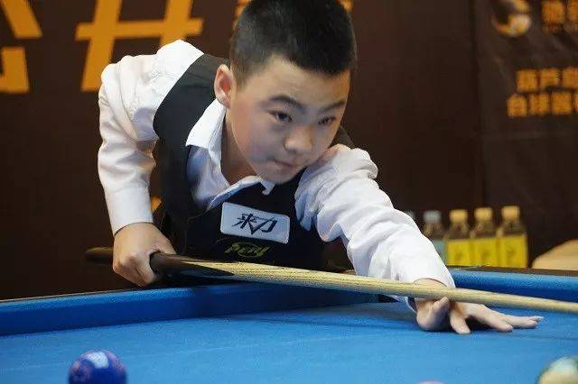 与到体育赛 与到体育赛