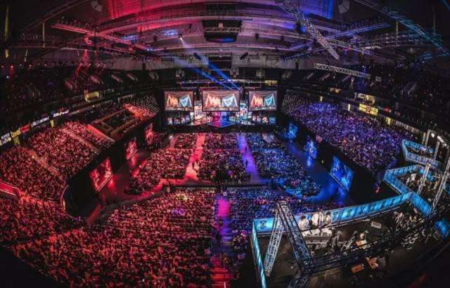 而是关于边 而是关于边